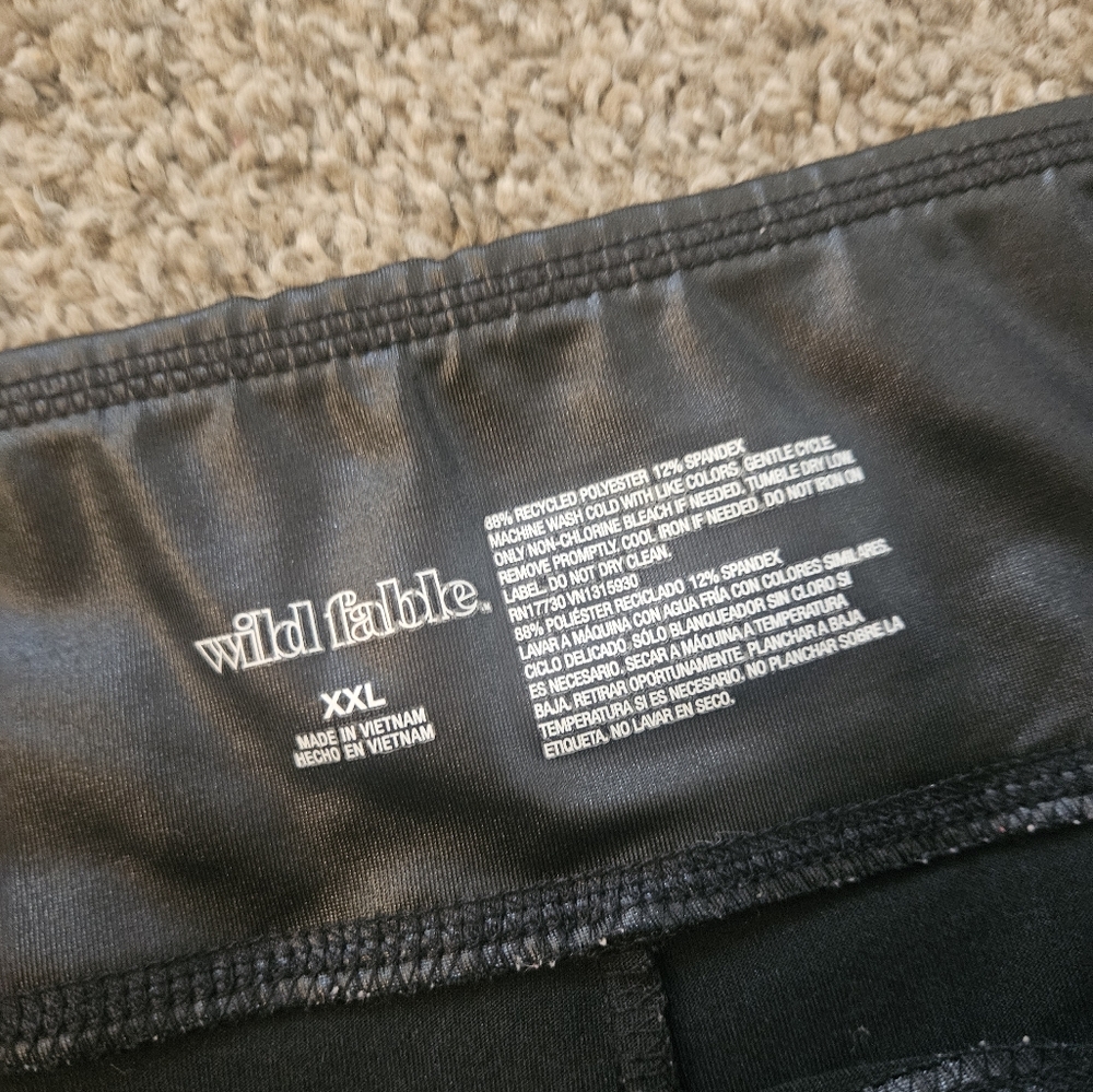 Wild Fable Shiny Black Leggings - Picture 2 of 3